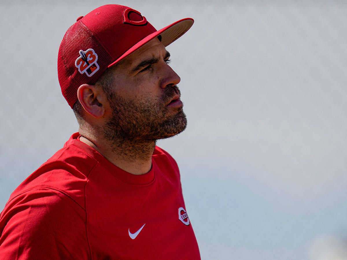 Joey Votto back with Reds for now after rehab assignment - ESPN