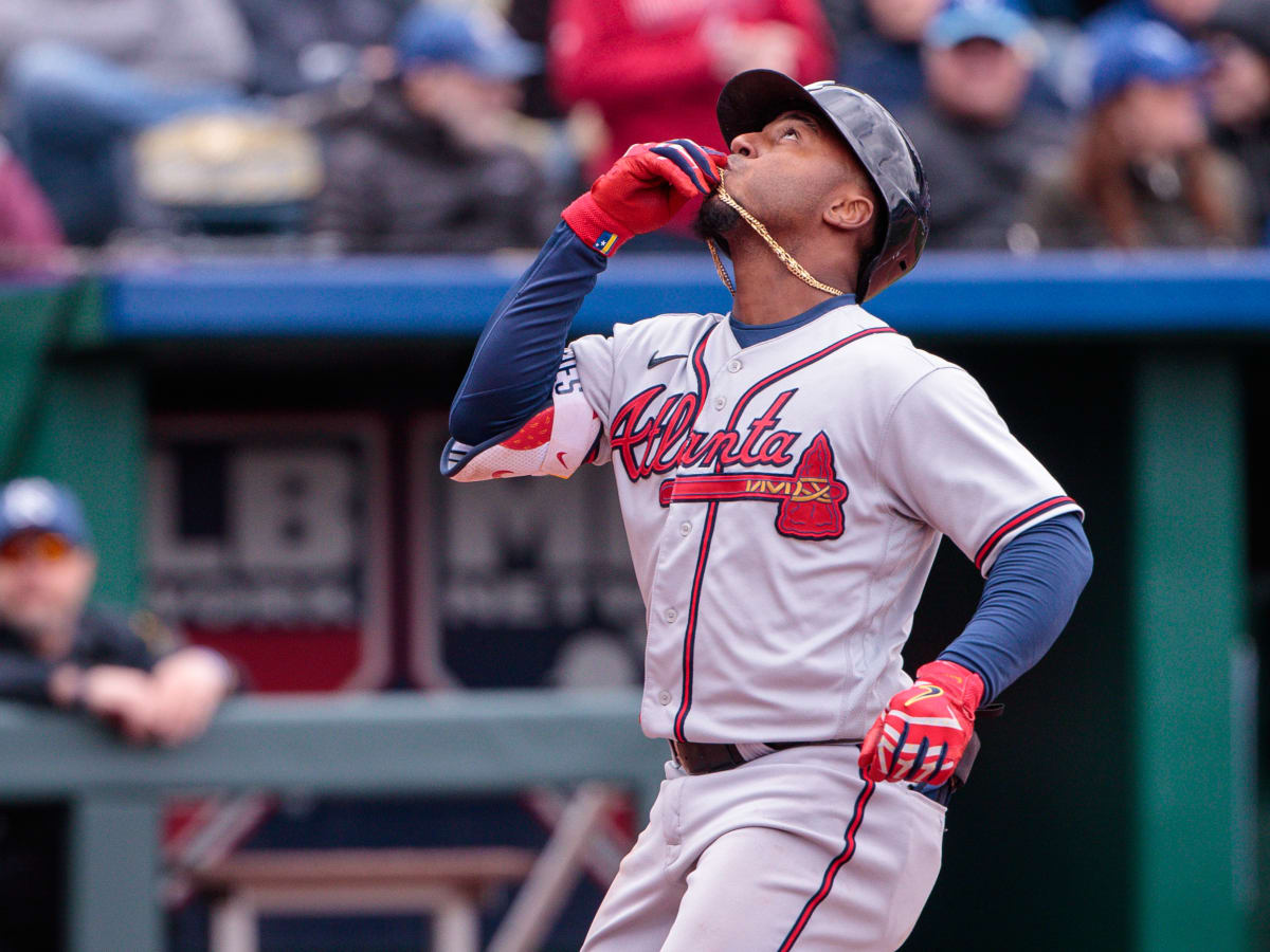 Phillies-Braves: Radio announcer has hilarious call of Ozuna homer - Sports  Illustrated