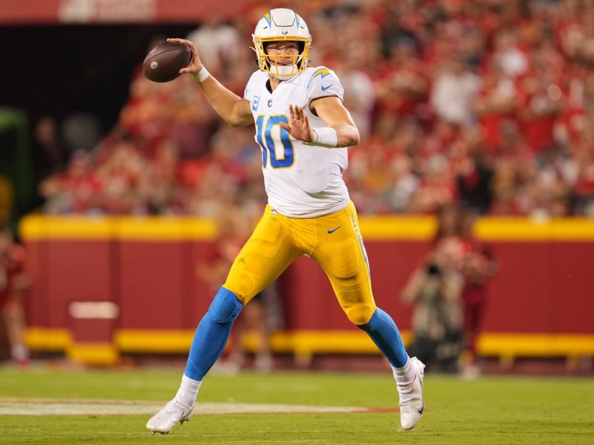 Justin Herbert Thrives Off The Deep Ball, And The Results Show It - Sports  Illustrated Los Angeles Chargers News, Analysis and More