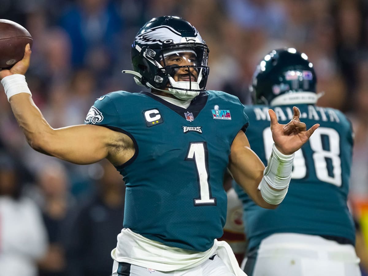 Philadelphia Eagles QB Jalen Hurts Completes Historic Day with Late TD to  Seal Win - Sports Illustrated Philadelphia Eagles News, Analysis and More