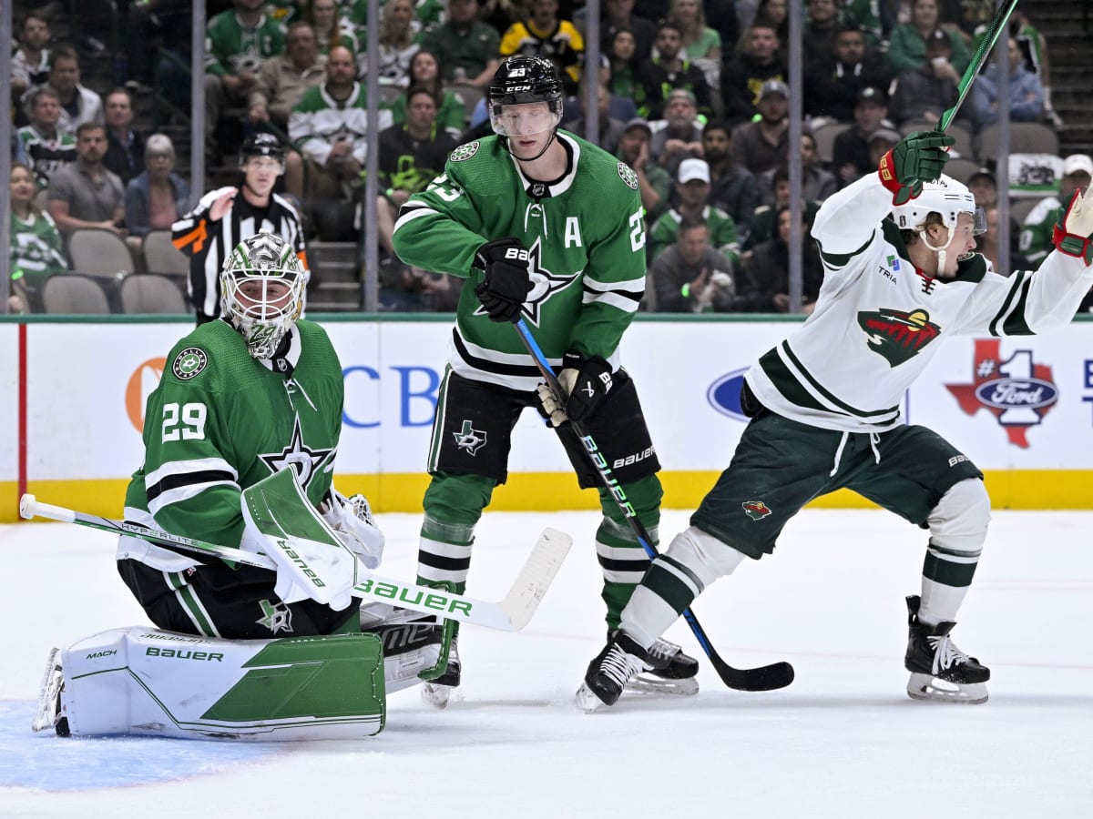 Hartman goal in 2nd OT gives Wild 3-2 win over Stars in playoff