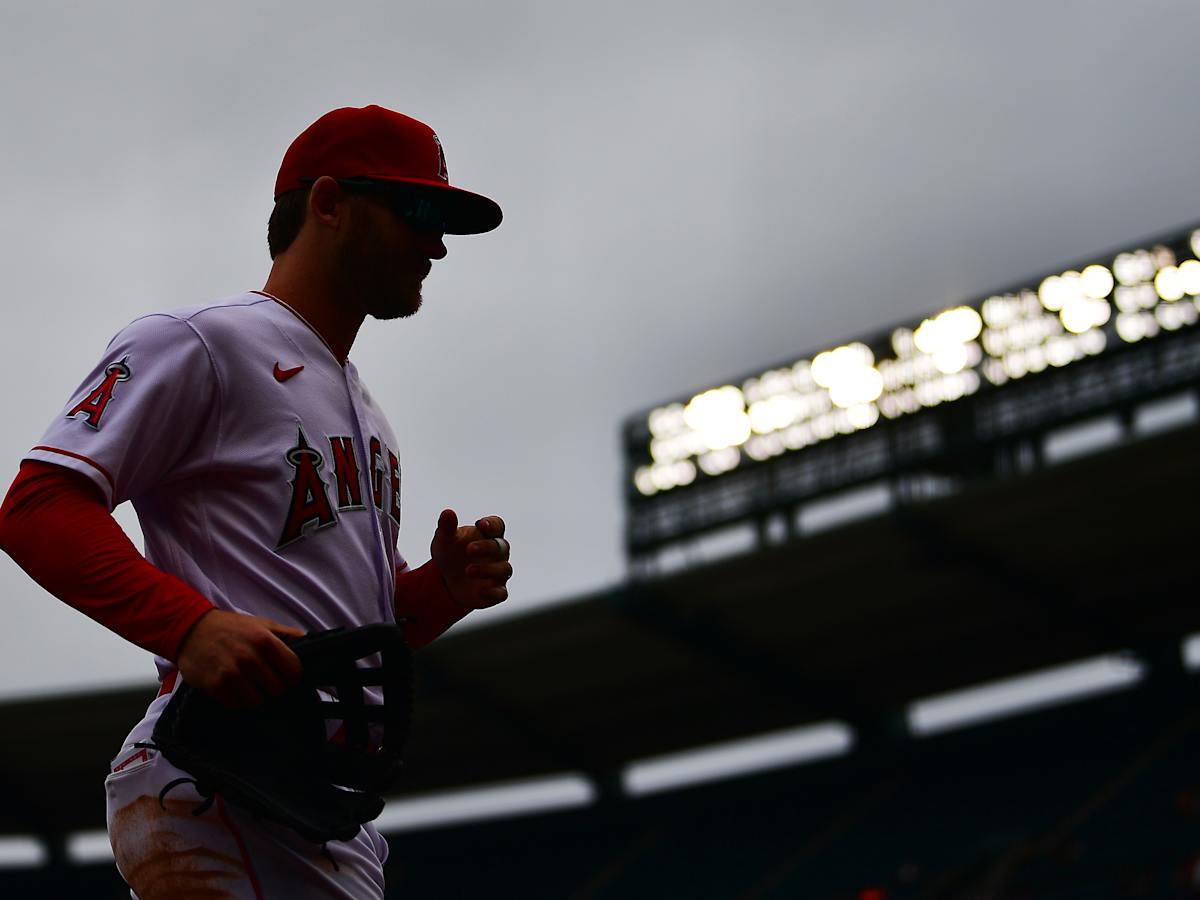 Taylor Ward ending season on a high note as Angels beat A's - Los