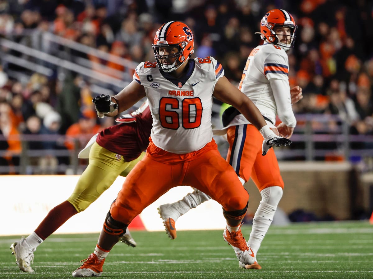 Falcons Trade Up and Select OL Matthew Bergeron at No. 38 Overall