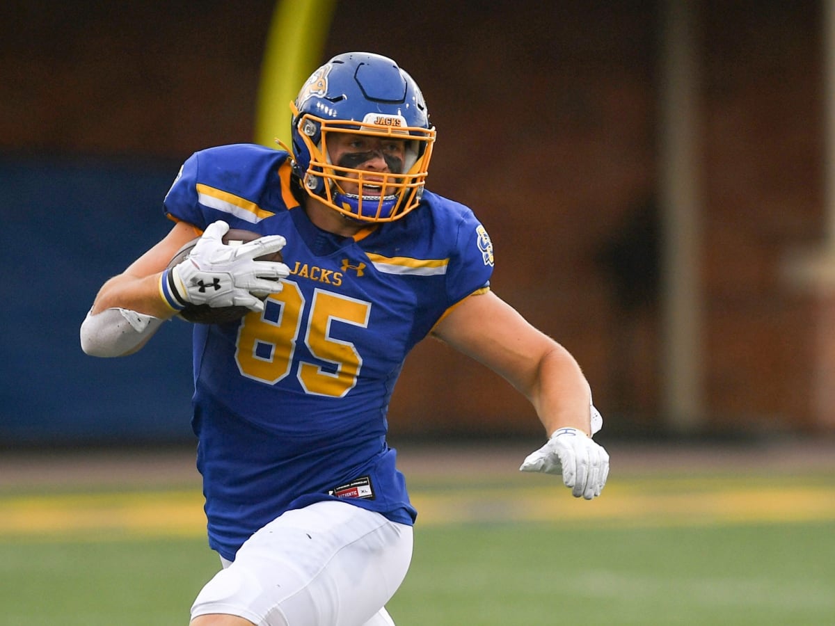 Tucker Kraft builds on NFL Draft stock at South Dakota State