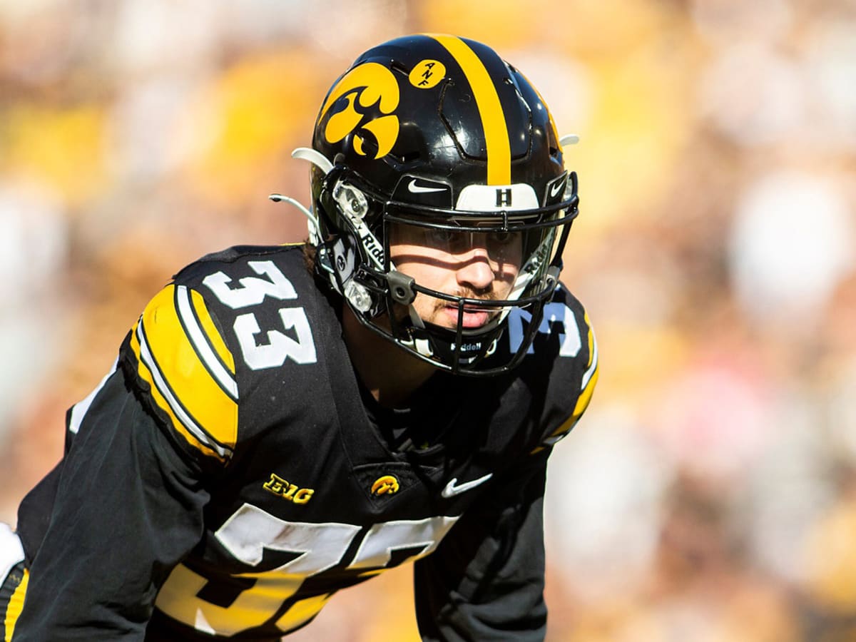 Denver Broncos pick Iowa CB Riley Moss in Round 3 of 2023 NFL