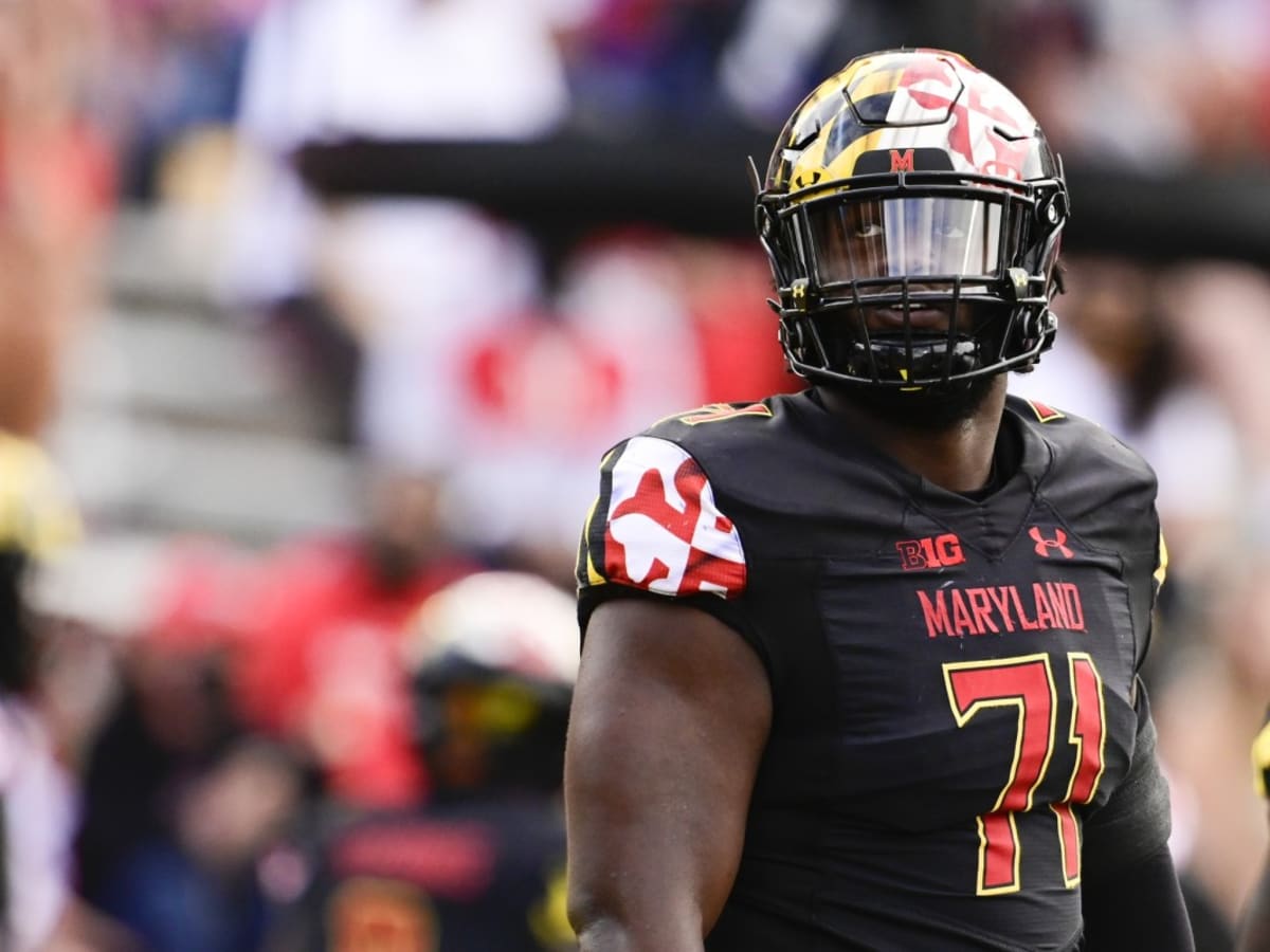 Tennessee Titans Mock Draft Roundup: A Tale of Two Tackles - Sports  Illustrated Tennessee Titans News, Analysis and More