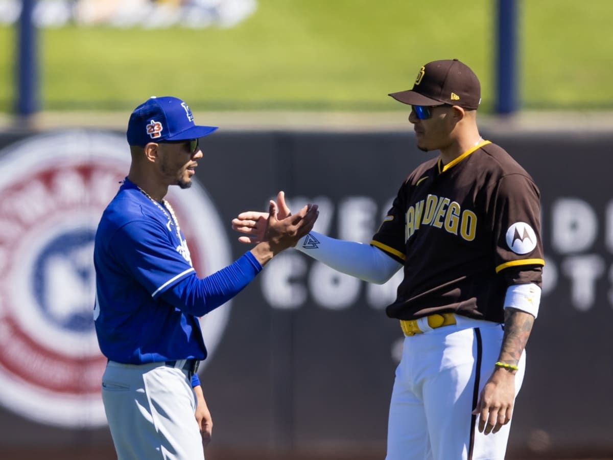 Padres 3B Manny Machado rests up ahead of Dodgers series - Gaslamp