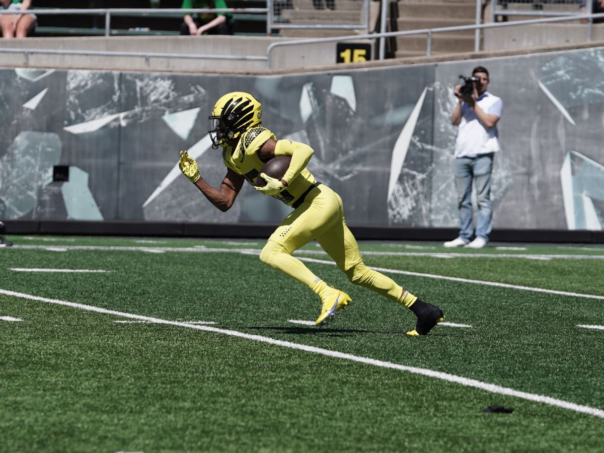 Top 10 returning wide receivers in college football for the 2023