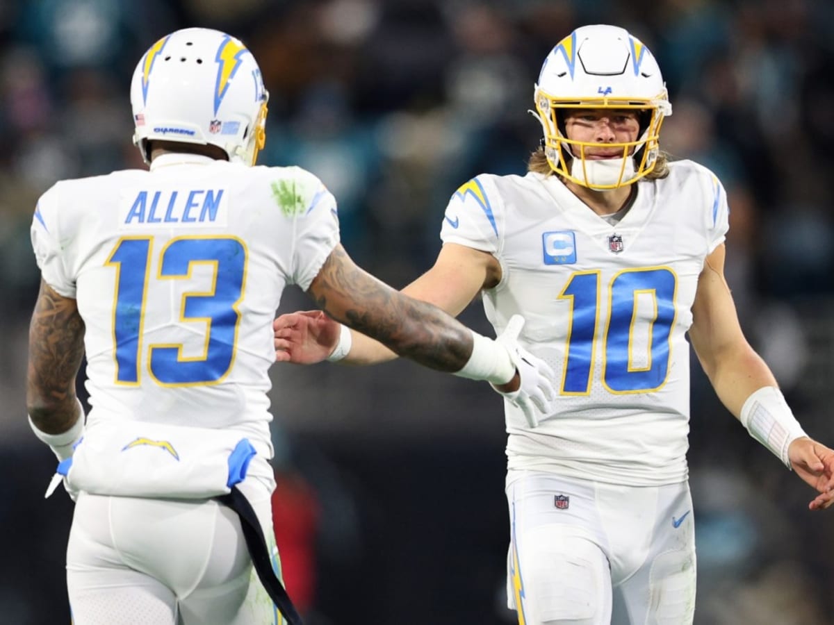 Justin Herbert's Continued Evolution is Vital for Chargers' Next-Level  Success - Sports Illustrated Los Angeles Chargers News, Analysis and More