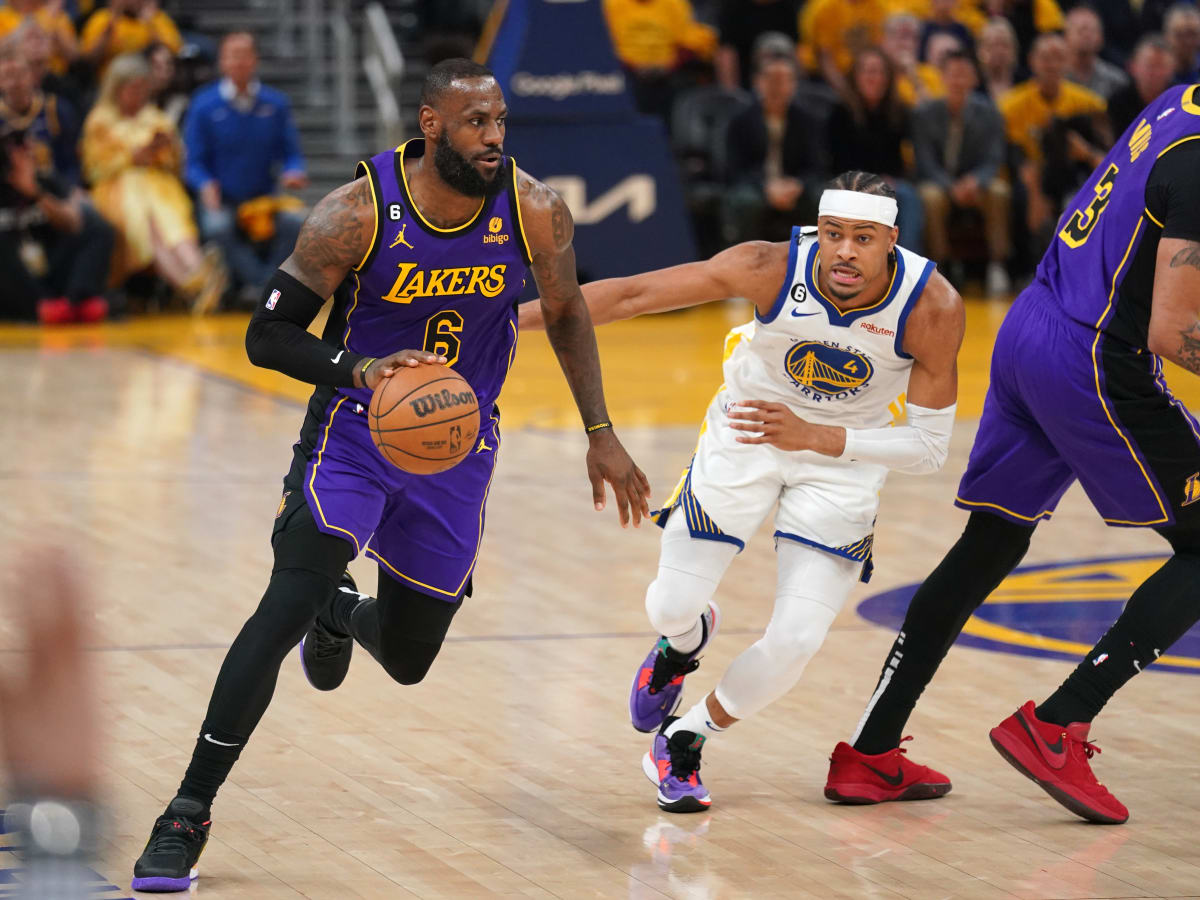 Los Angeles Lakers on X: No. 6 at No. 6 LeBron has passed Magic