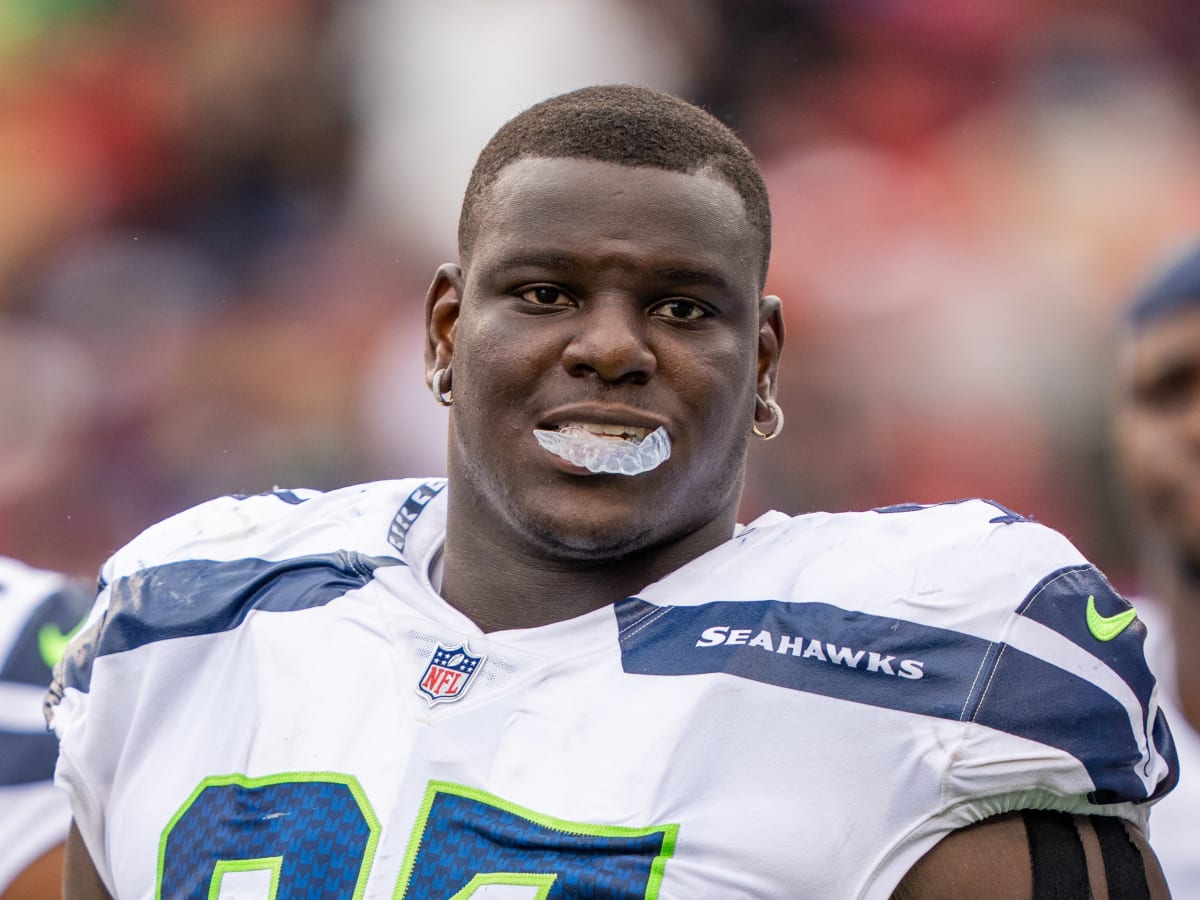 Seahawks Fans Can't Believe What Bills Paid to Sign Poona Ford