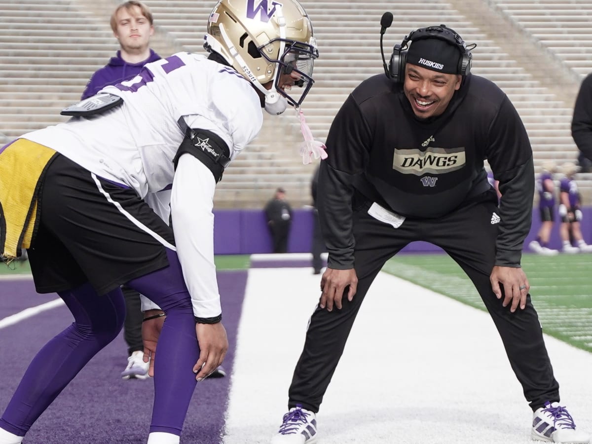 Projecting the UW Huskies' offensive depth chart ahead of the season opener  against Kent State