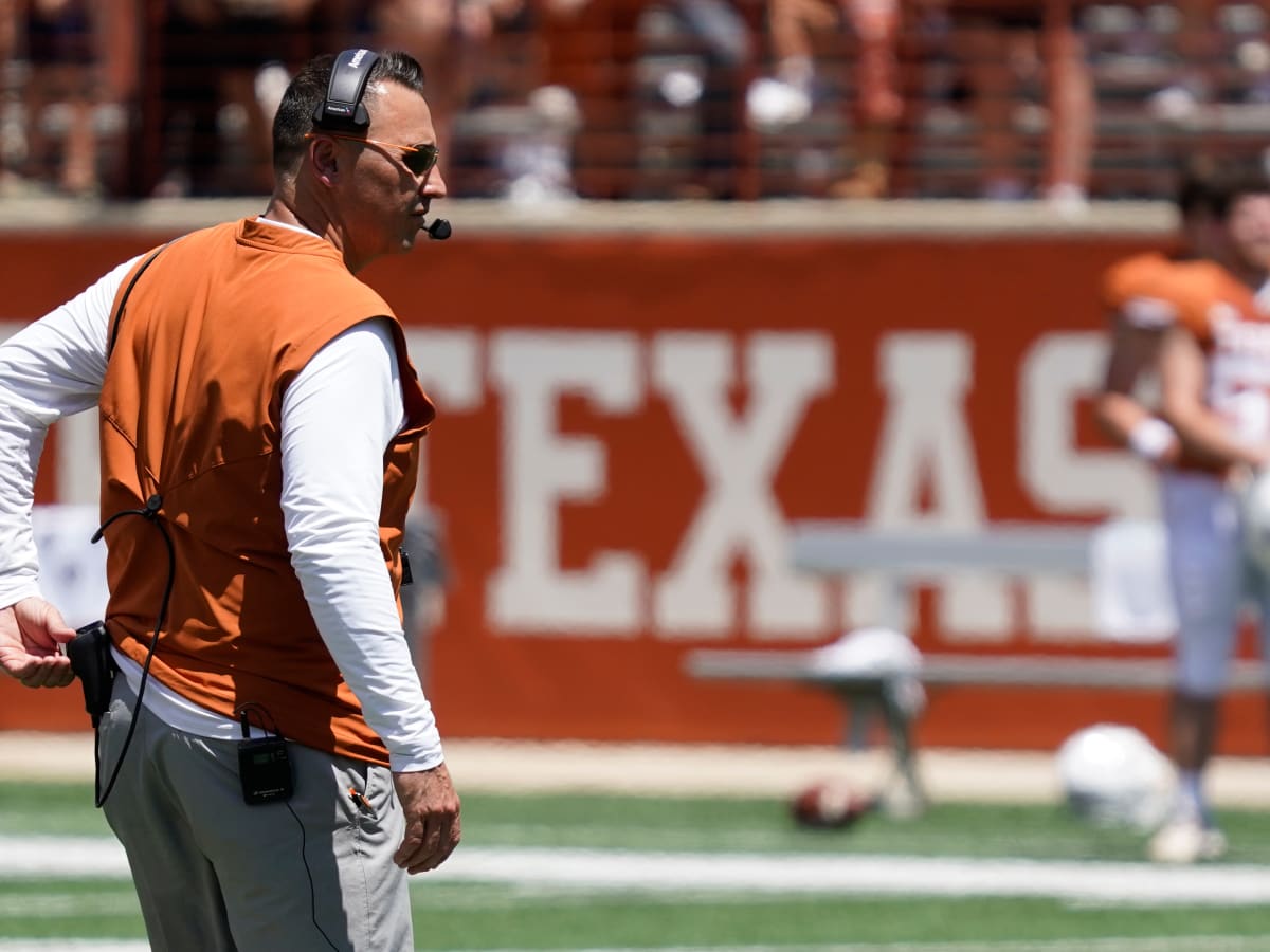 BON Roundtable: Healthier Longhorns will have their hands full in key game  vs. Iowa State - Burnt Orange Nation