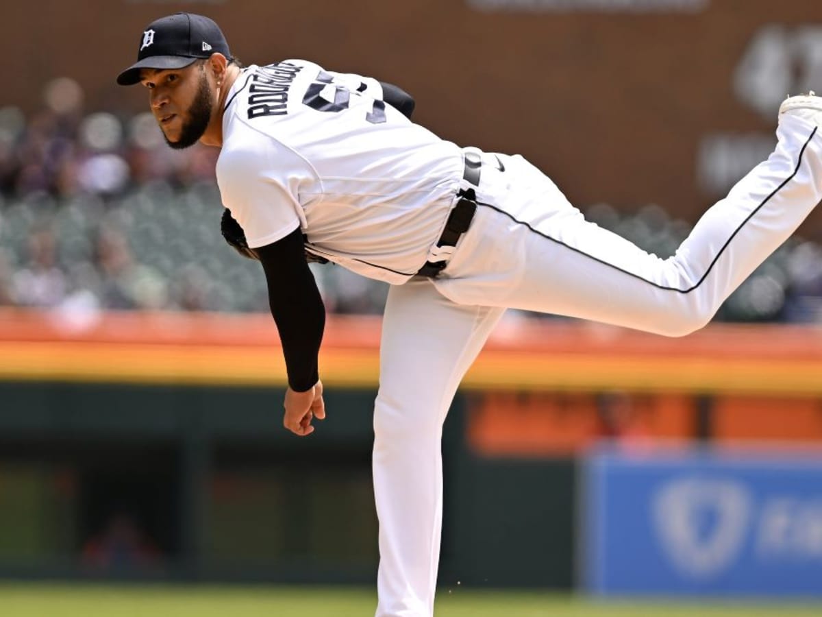 Tigers' Ace Linked To Cardinals In Potential Blockbuster Trade