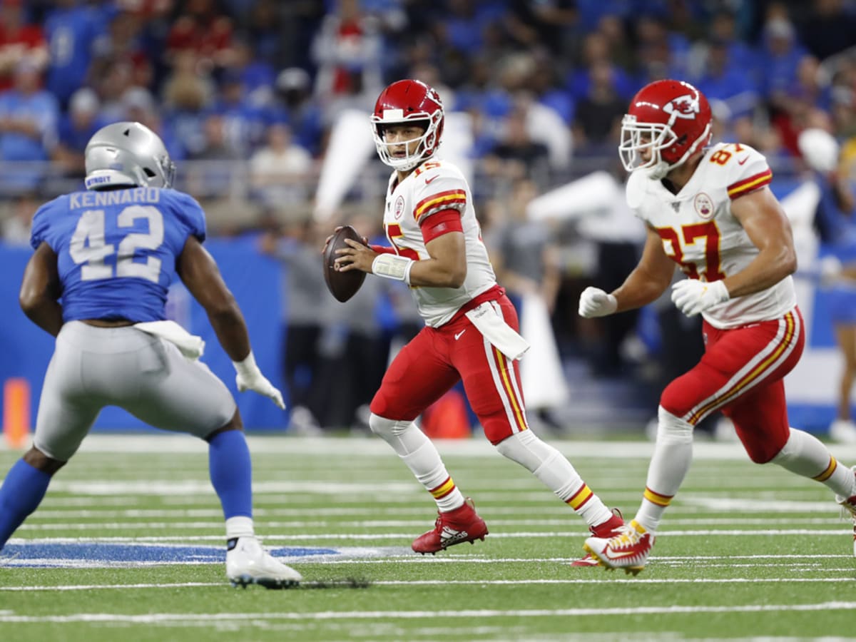 Lions shock Super Bowl-champion Chiefs in sloppy NFL season opener