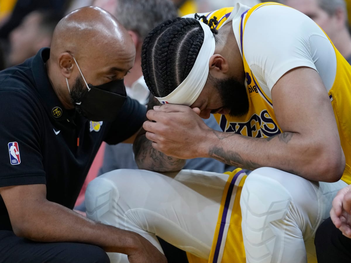 NBA Playoffs: Anthony Davis expected to be available for Game 6 - Silver  Screen and Roll