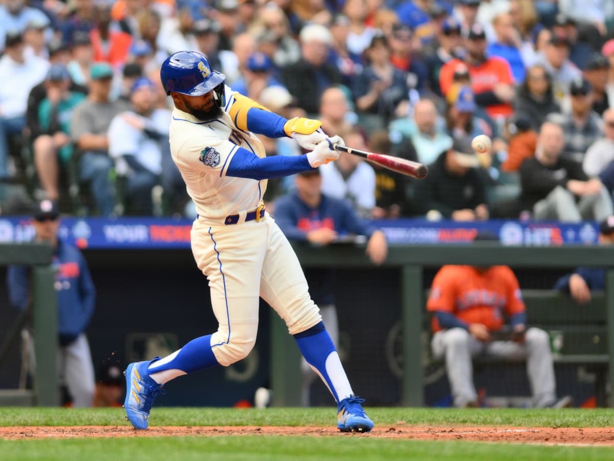 Why the Mariners' trade for Teoscar Hernandez is a short-term home