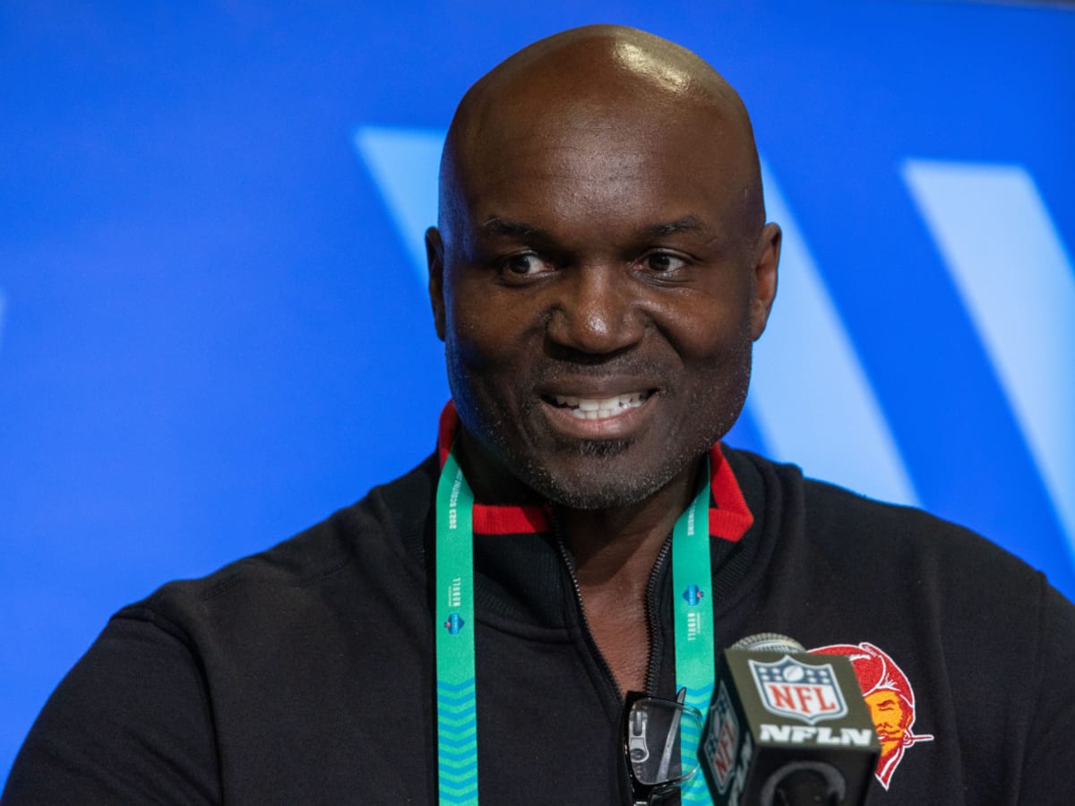 Todd Bowles Has Stern, Indirect Message For Devin White