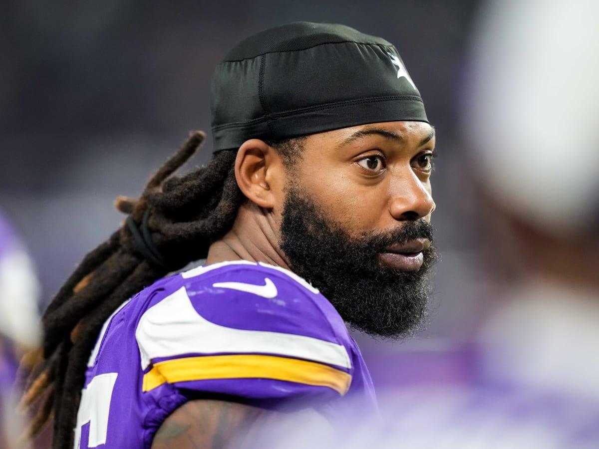 What should the #Vikings do with Za'Darius Smith? 