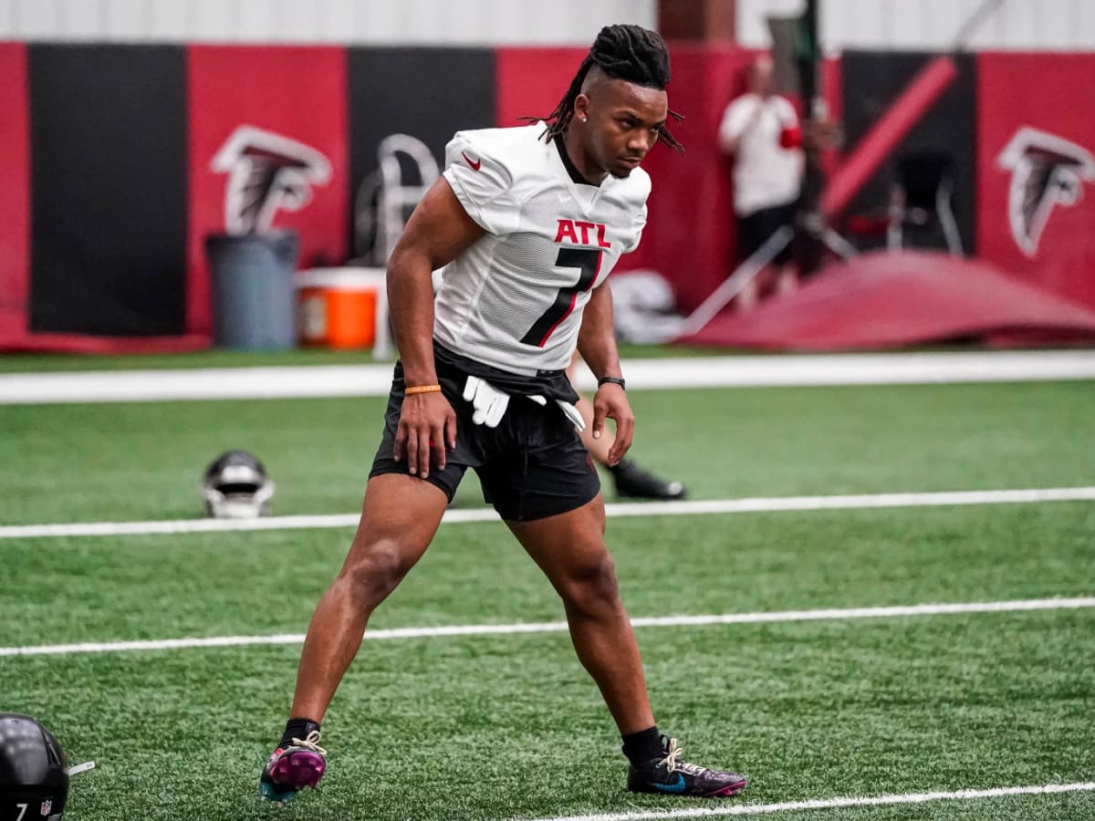 NFL Offensive Rookie of the Year odds 2023: Bijan Robinson the