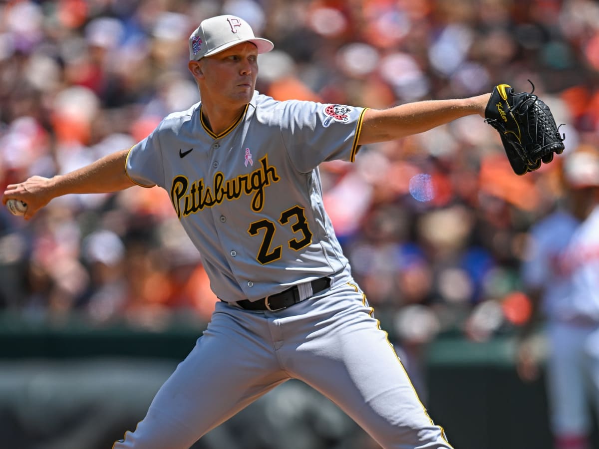 Kiwi pitcher joins baseball's Pittsburgh Pirates