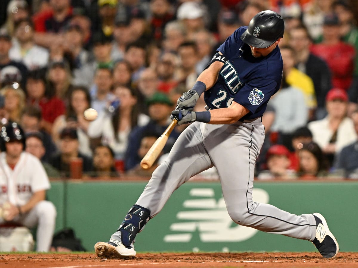 Cal Raleigh homers twice as Mariners topple Red Sox 6-2