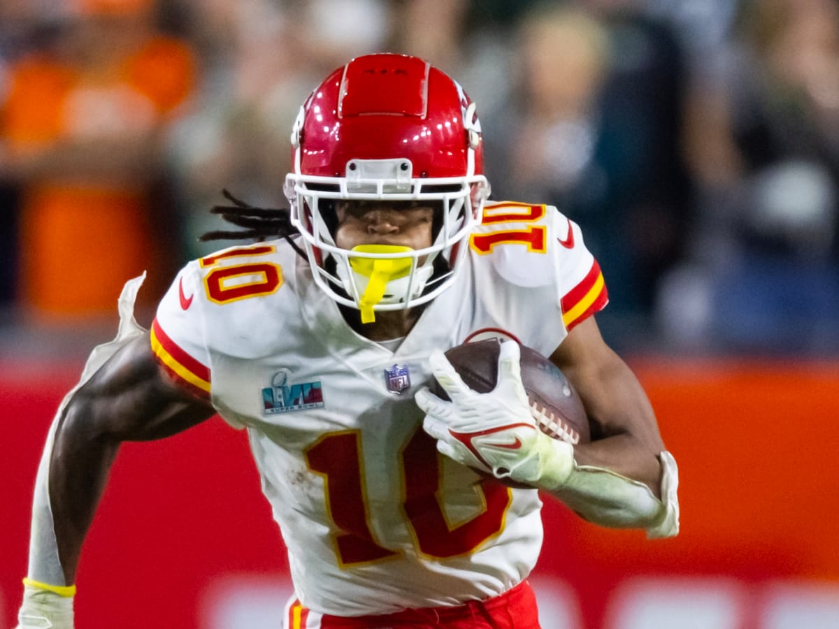 Isiah Pacheco fantasy outlook: Why Chiefs are starting rookie RB over Clyde  Edwards-Helaire