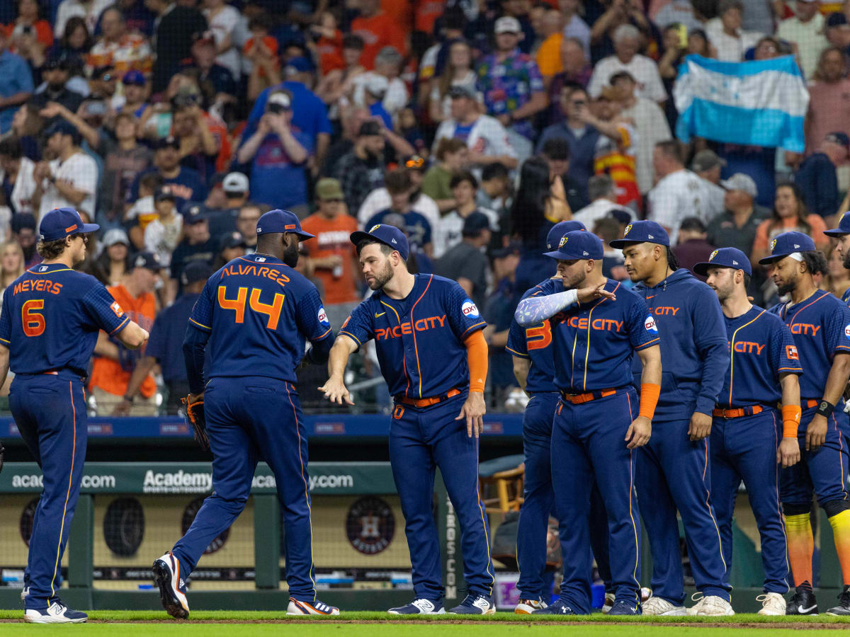 Props to JV, Cristian and Kitty for moving up the Astros all time playoff  wins these past few days : r/Astros