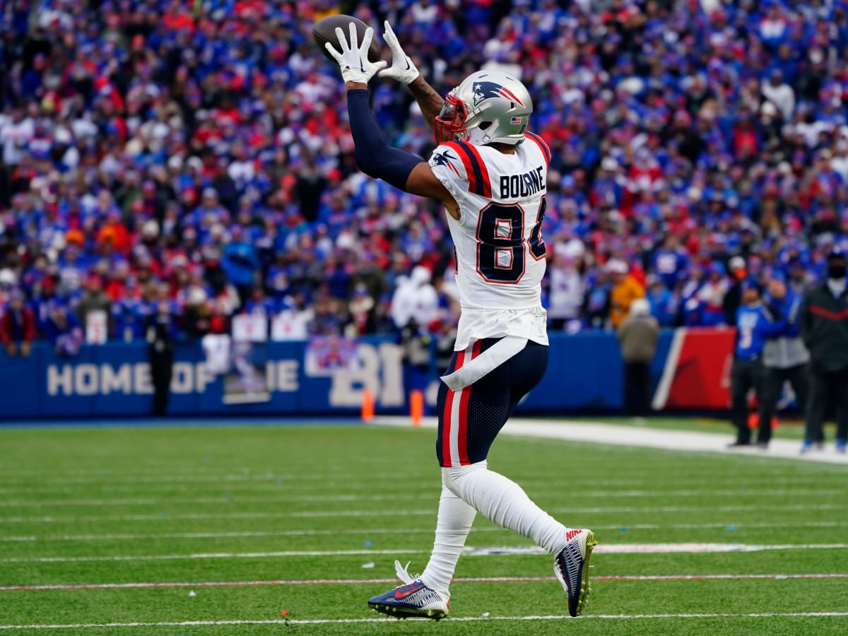 New England Patriots' Receiver Kendrick Bourne Reacts to Trade Rumors:  'Bill Stuck With Me!' - Sports Illustrated New England Patriots News,  Analysis and More