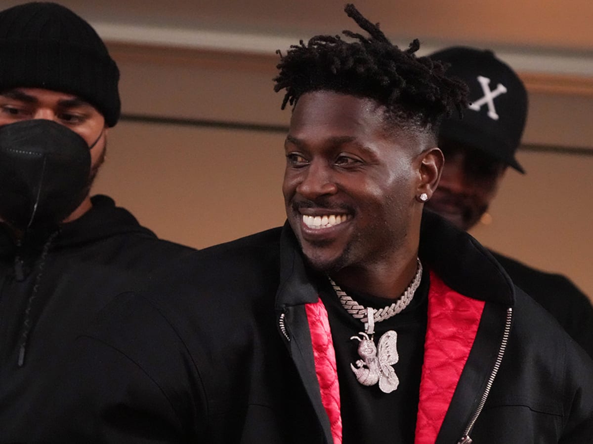 Antonio Brown Says He'll Play for His Arena League Team