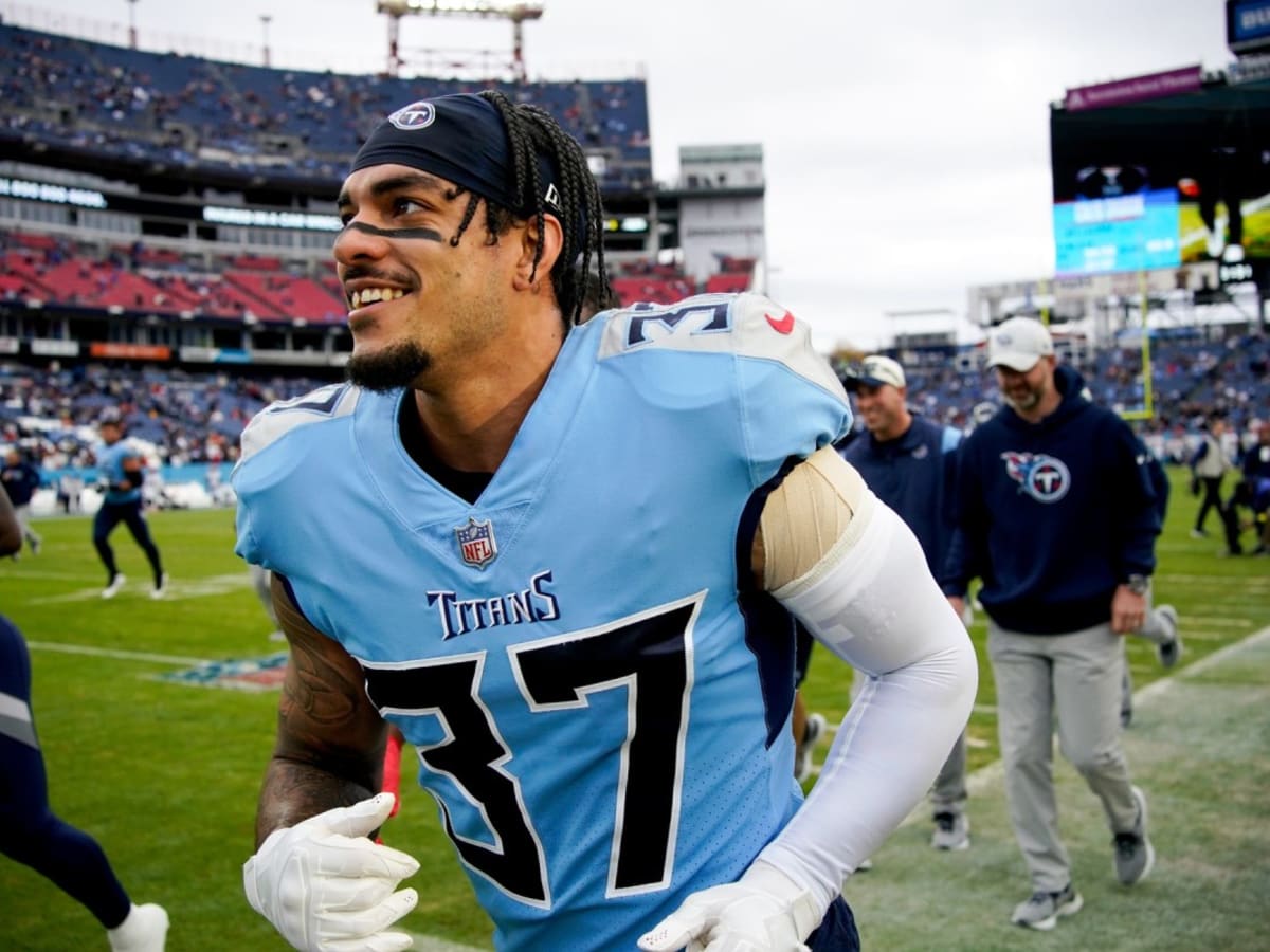 Rock Em Socks Tennessee Titans V Tie-Dye Underwear and Crew