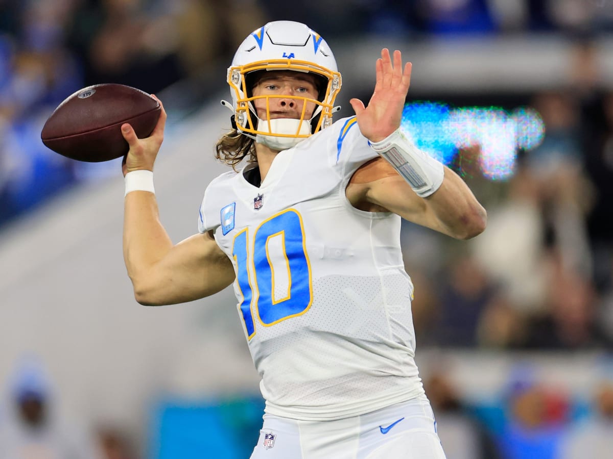 Los Angeles Chargers Quarterback Justin Herbert Cements His Place Among  NFL's Elite in Sophomore Season - Sports Illustrated Oregon Ducks News,  Analysis and More