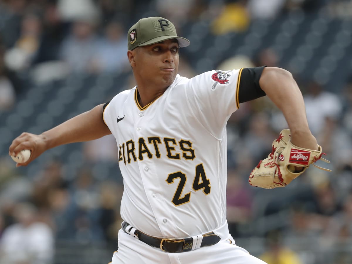 Pittsburgh Pirates Pitcher Accomplishes Rare Feat in Baseball History -  Fastball