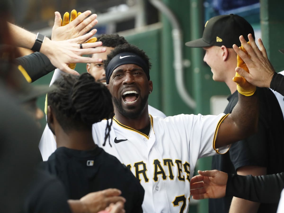 Pittsburgh Pirates: Andrew McCutchen - The Pirates Must Be Plumb Loco
