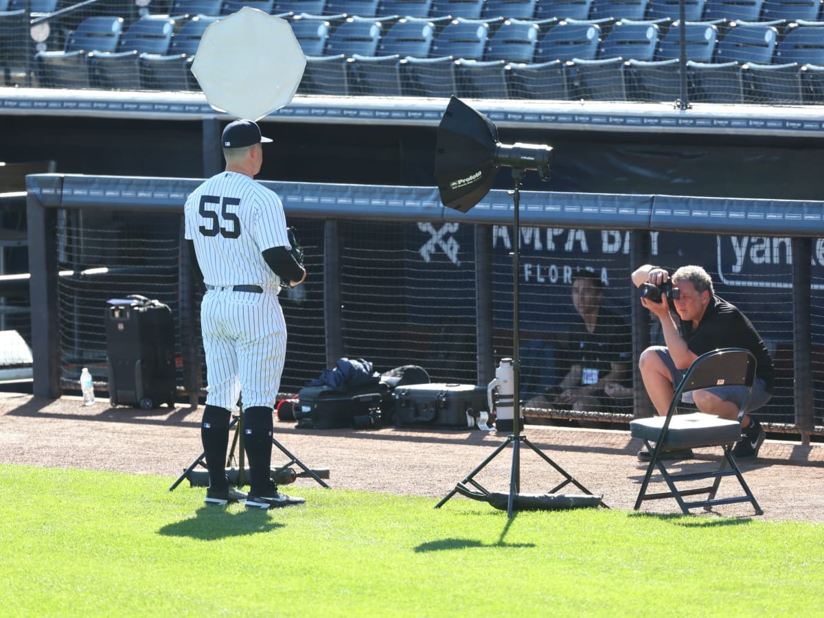 Yankees' Carlos Rodon throws live session during injury rehab