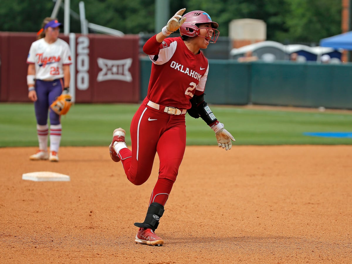 OU baseball: Sooners use early lead to pull off first-round upset of Oklahoma  State, Sports