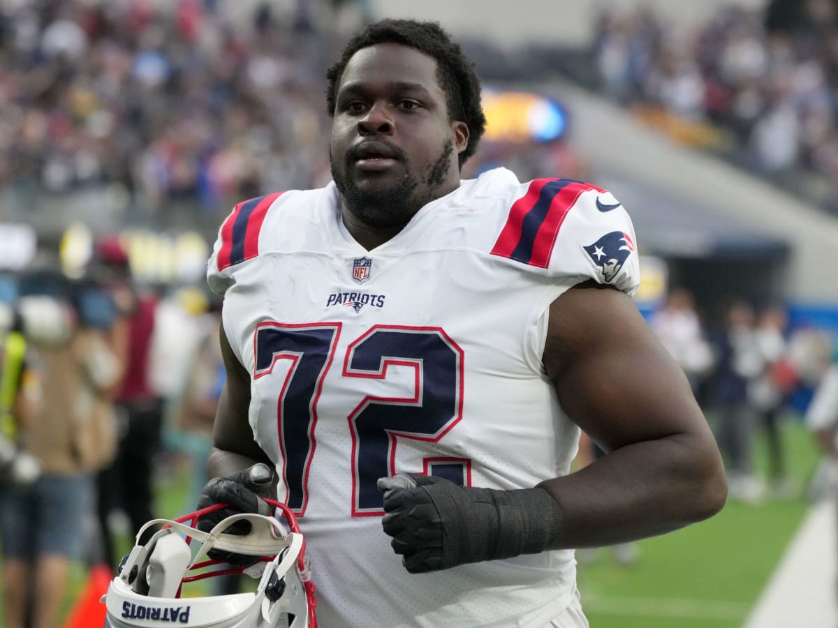 Buffalo Bills adding former first round pick to 53-man roster at offensive  tackle 