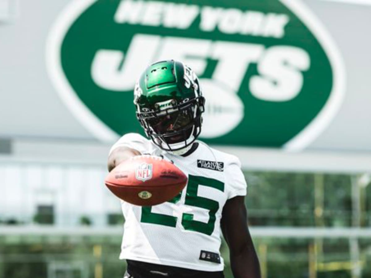 Rookie RB Israel Abanikanda Seeks to Continue His Journey of Growth with  Jets