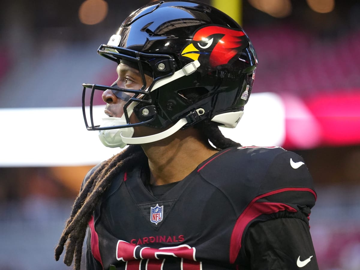 Tom Pelissero on X: Free-agent WR DeAndre Hopkins is slated to fly to  Nashville on Sunday for a visit with the #Titans, per sources. D-Hop and  Mike Vrabel were together in Houston.