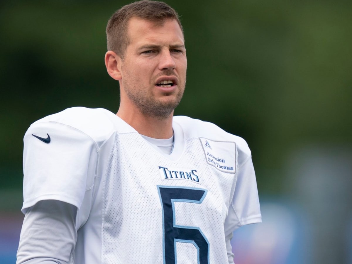 Ex-Titans punter Brett Kern drawing interest from Bills