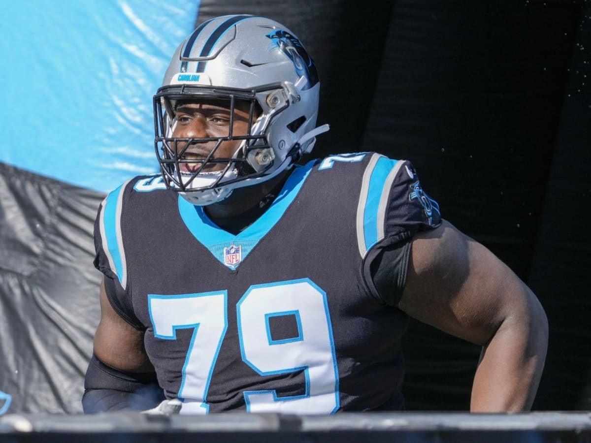 Carolina Panthers offensive tackle Ikem Ekwonu walks onto the field at the  NFL football team's training camp on Saturday, July 29, 2023, in  Spartanburg, S.C. (AP Photo/Jacob Kupferman Stock Photo - Alamy