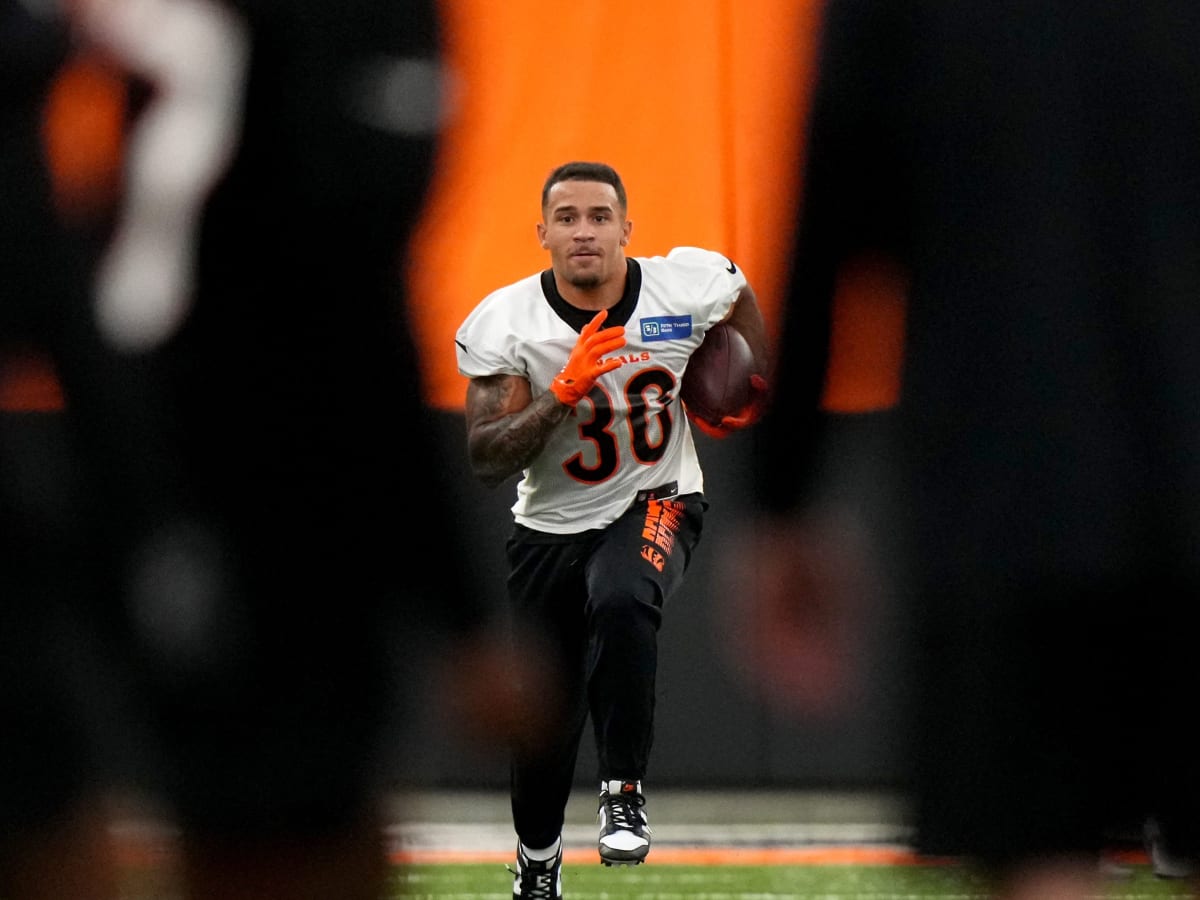 Rookie RB Chase Brown's Routine Anything But As Bengals Note His NFL-Ready  Approach