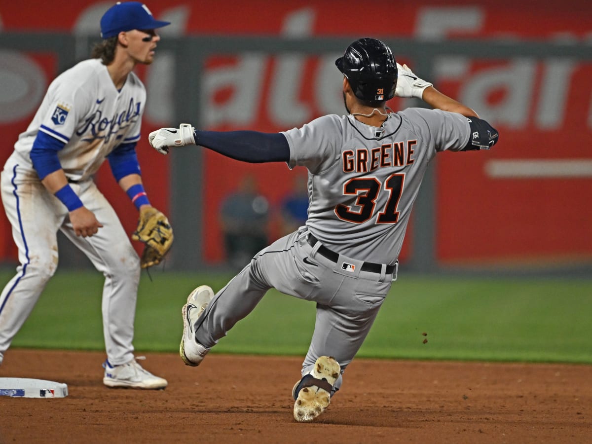 Detroit Tigers star outfield prospect Riley Greene leaves spring training  game with apparent injury