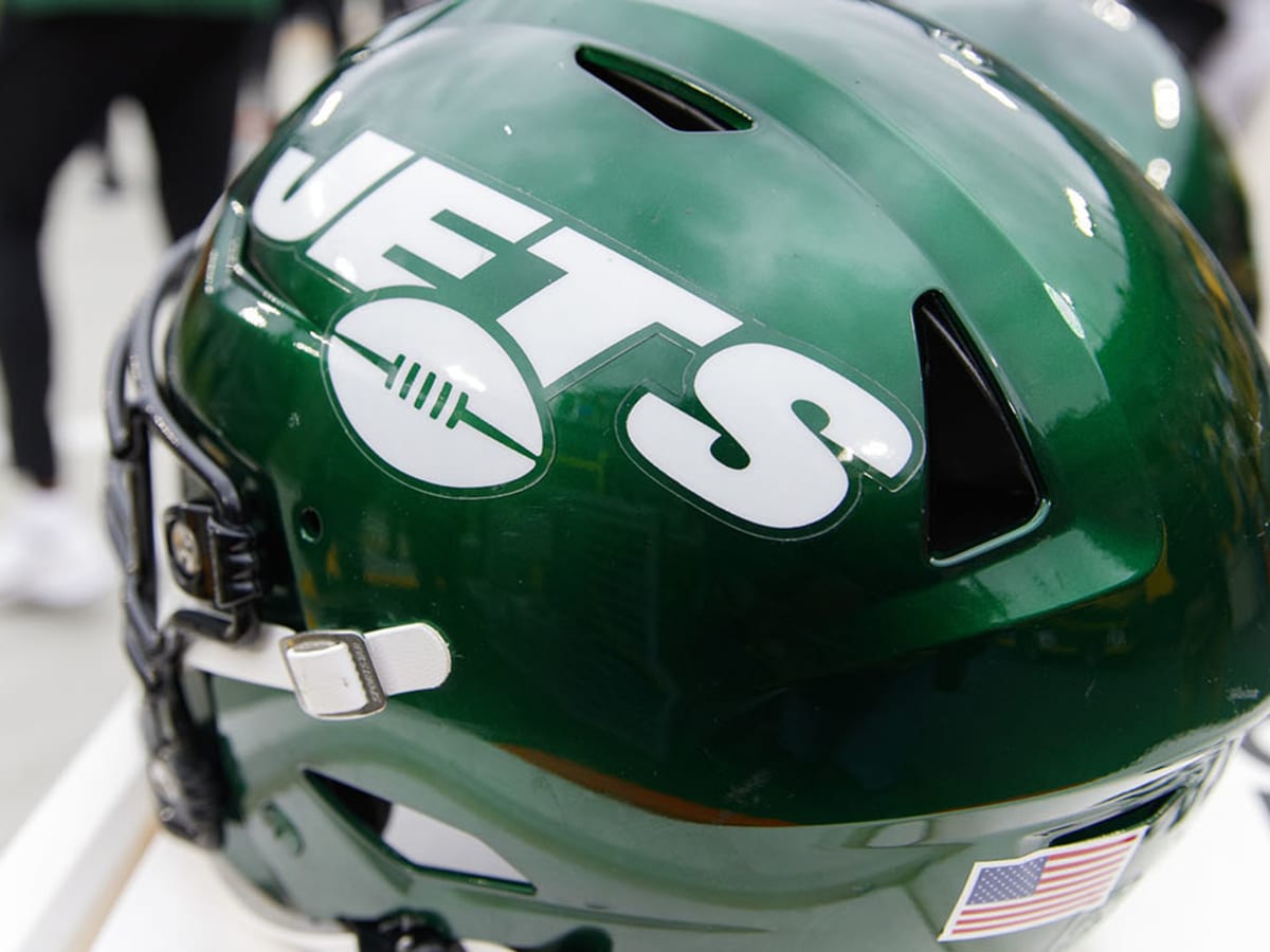 NFL Scout Who 'Lobbied Aggressively' For Jets to Draft Tom Brady