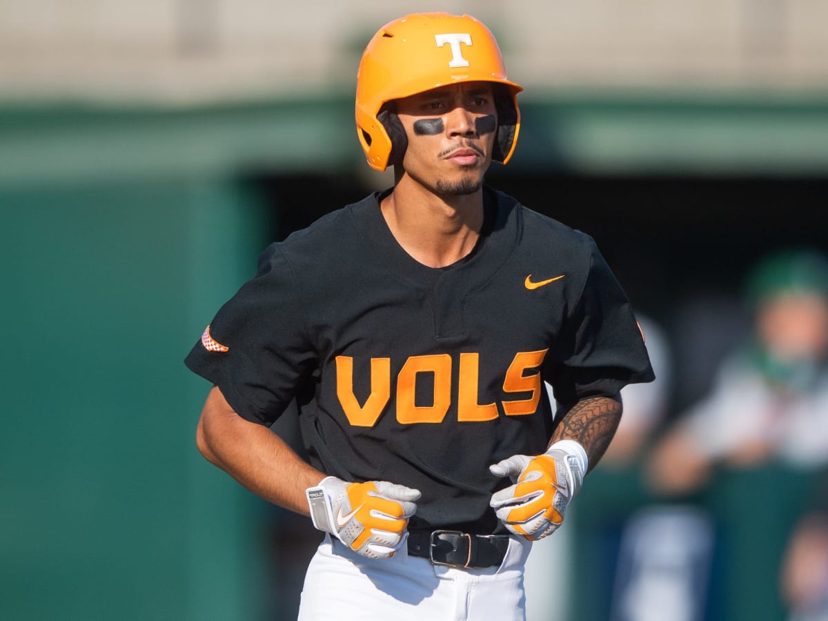 Tennessee Baseball Traveling For Super Regional Against Southern