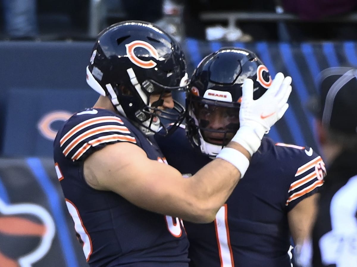 Why Cole Kmet sees Chicago Bears offense helping its QB - Sports  Illustrated Chicago Bears News, Analysis and More