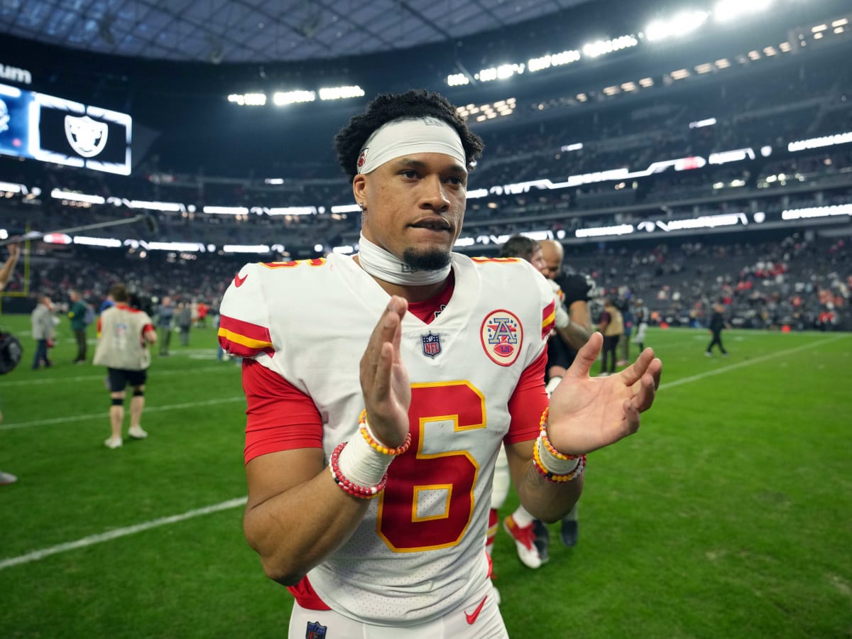 2023 Kansas City Chiefs Preview: Roster Moves, Depth Chart, Schedule,  Storylines and More