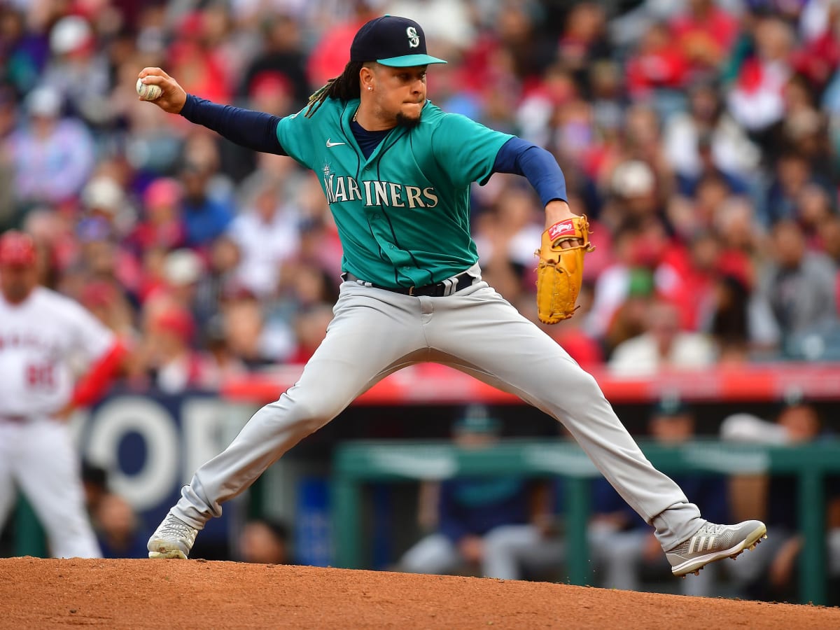 Luis Castillo, Shohei Ohtani to face off Friday, but only for Mariners fans  with Apple TV