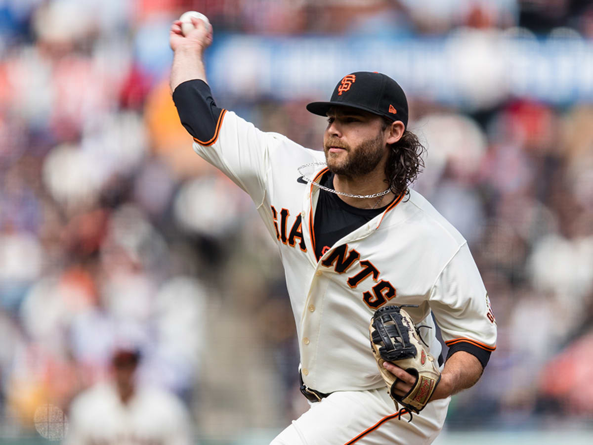 Wife of Giants' Brandon Crawford reacts to shortstop's strange ejection