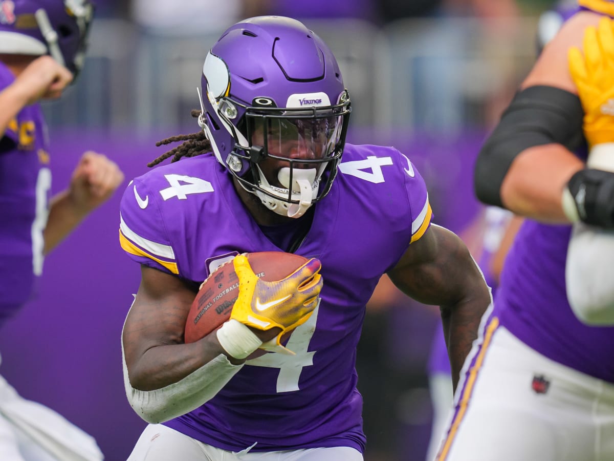 Vikings' Dalvin Cook switches to No. 4 jersey: 'That number means a lot to  me' - Sports Illustrated Minnesota Vikings News, Analysis and More